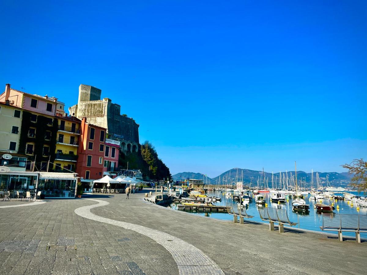L'Angolo Dei Poeti Lerici Εξωτερικό φωτογραφία